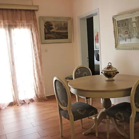 Villa Elpida Downtown Garden - Historic Home, Chania Center