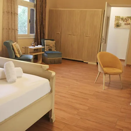 Gardens Downtown Center Chania Elpida Villa