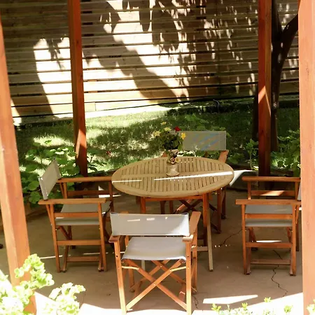 Elpida Downtown Garden - Historic Home, Chania Center Villa