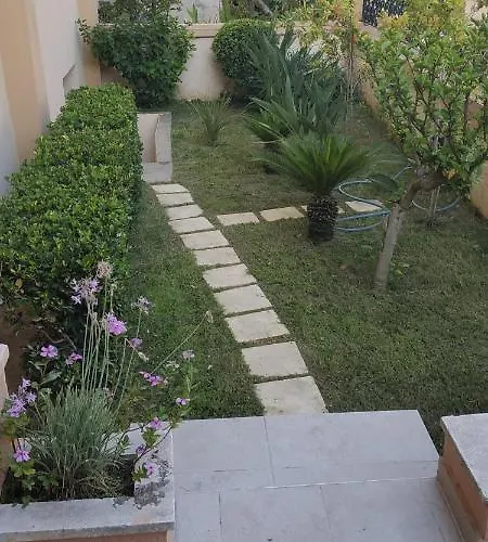 Вілла Gardens Downtown Center Chania Elpida Ханья (Крит)