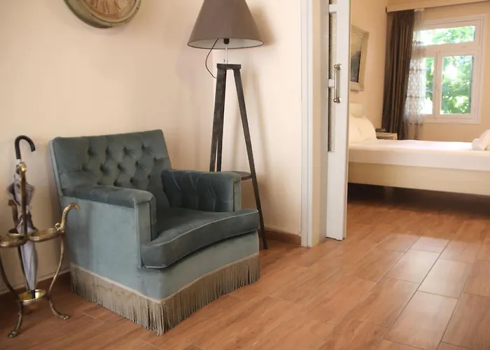 Gardens Downtown Center Chania Elpida *