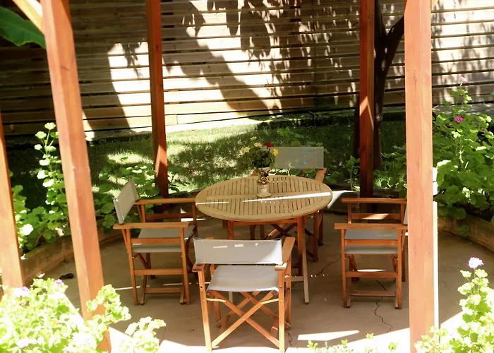 Gardens Downtown Center Chania Elpida Вілла