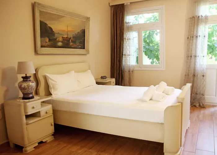 Gardens Downtown Center Chania Elpida * Ханья (Крит)