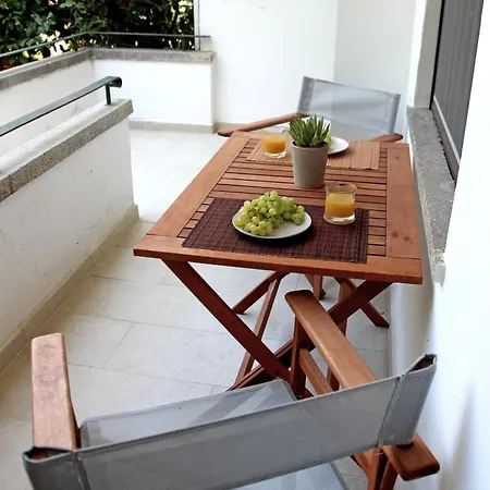 Elpida Downtown Garden - Historic Home, Chania Center Villa *