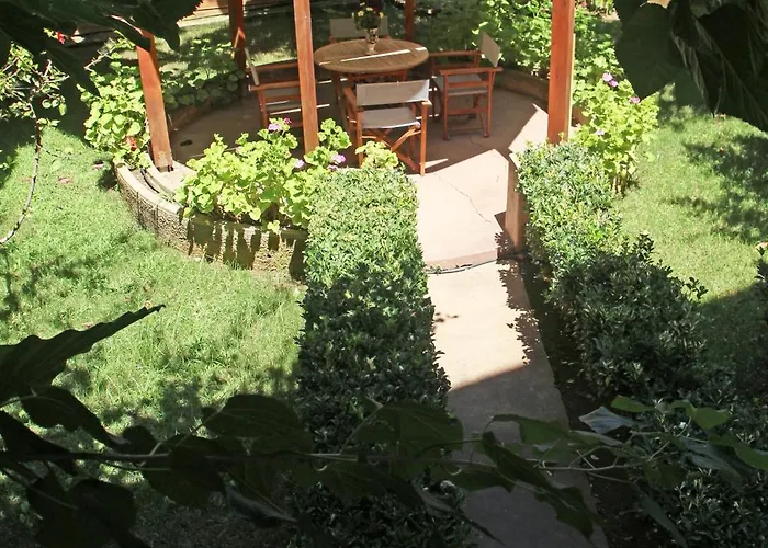 Gardens Downtown Center Chania Elpida Вілла *